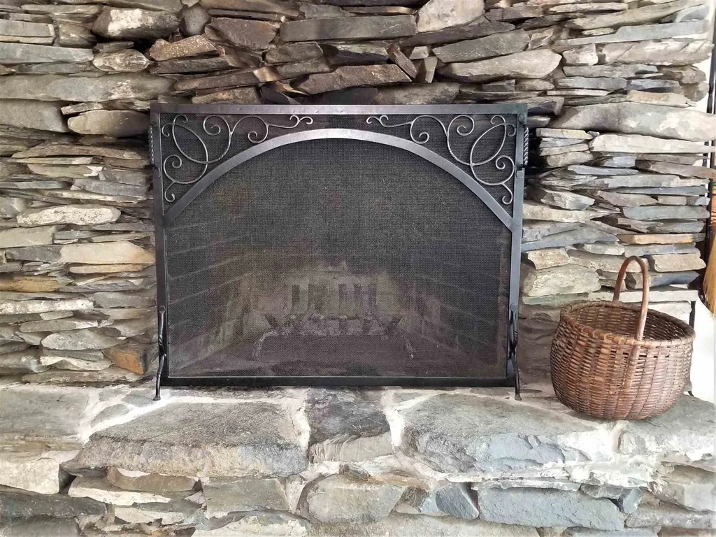 4645 Battleground Road Fayston VT 05673