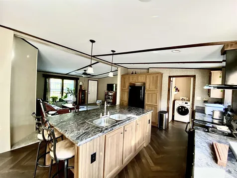 43 Kingfield Road Pittsburg NH 03592