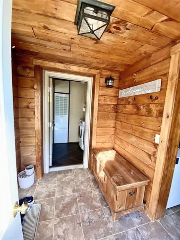 43 Kingfield Road Pittsburg NH 03592