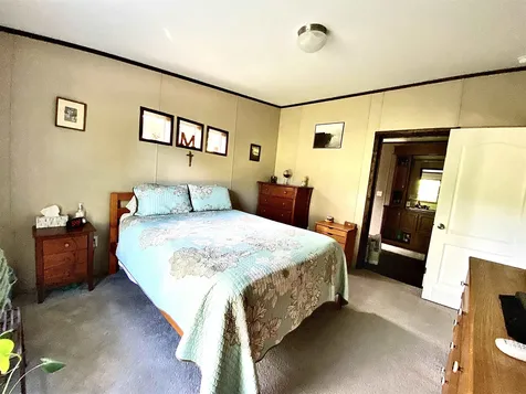 43 Kingfield Road Pittsburg NH 03592