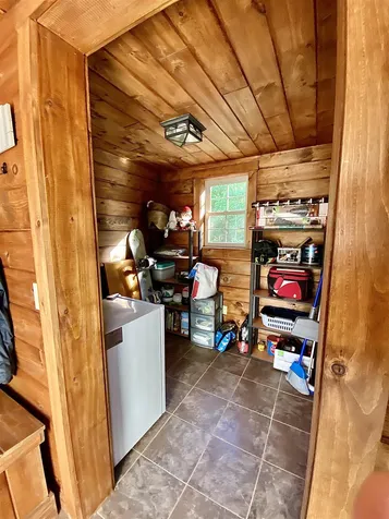 43 Kingfield Road Pittsburg NH 03592
