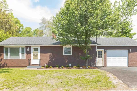 36 E Glenwood Street Nashua NH 03060