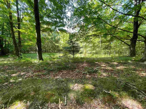 283 North Haverhill Road Kensington NH 03833