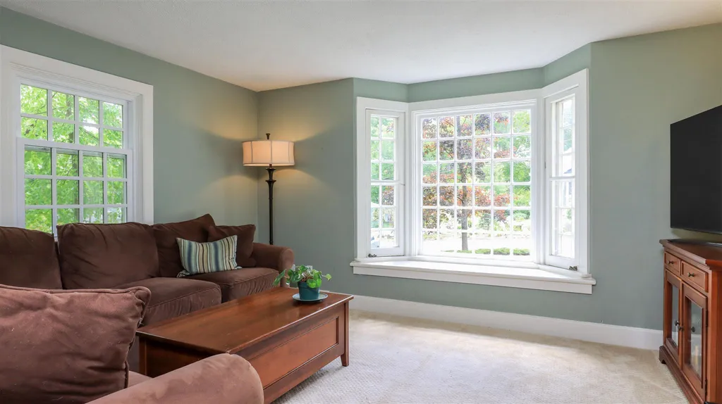 40 Thayer Pond Road Concord NH 03301