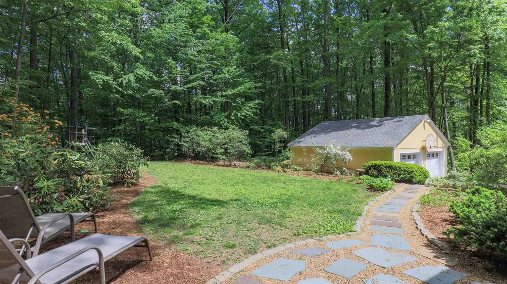 40 Thayer Pond Road Concord NH 03301