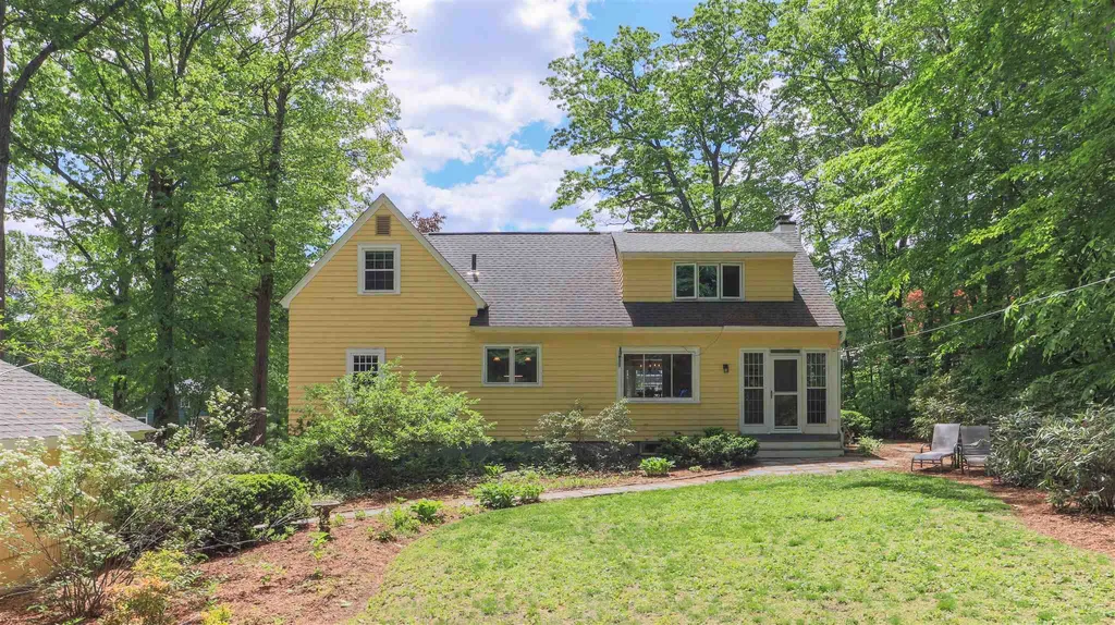 40 Thayer Pond Road Concord NH 03301