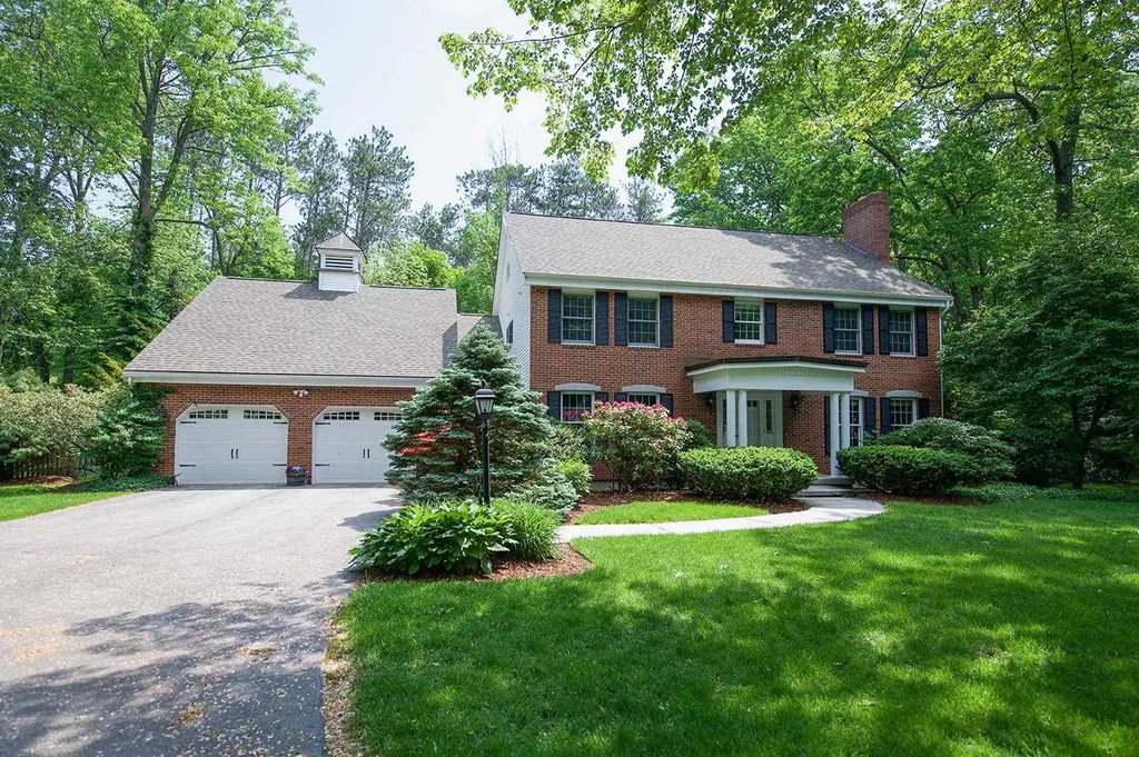1351 Beech Street Manchester NH 03104
