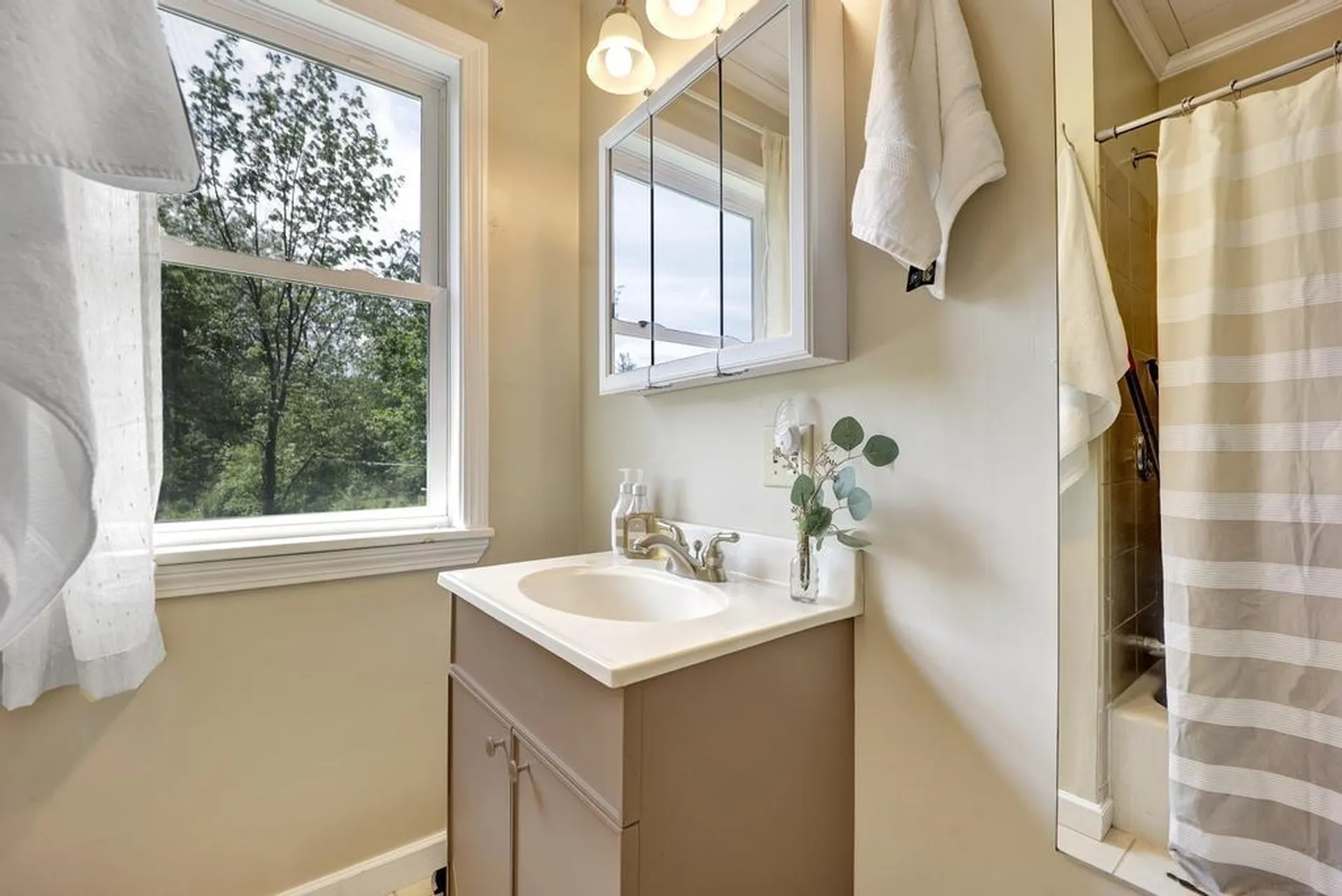 644 Hayden Hill Road W Hinesburg VT 05461