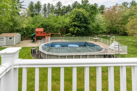 4 Wood Avenue Derry NH 03038