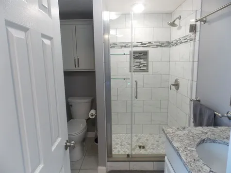 4 Wood Avenue Derry NH 03038