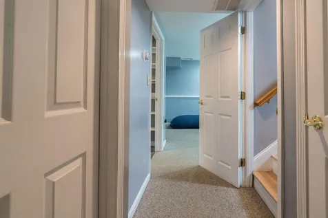 4 Wood Avenue Derry NH 03038