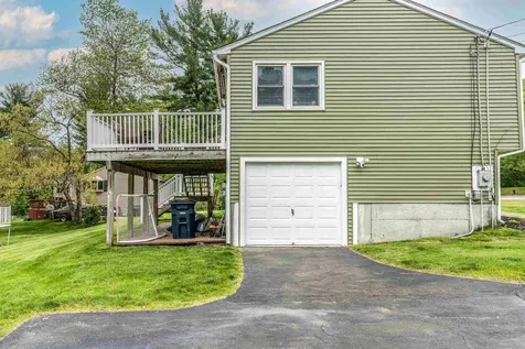 4 Wood Avenue Derry NH 03038