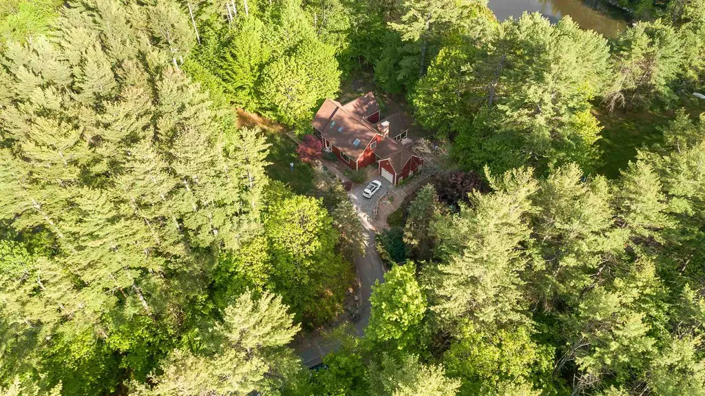 463 Otterville Road New London NH 03257