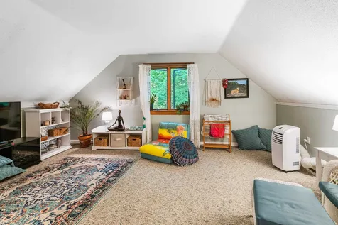463 Otterville Road New London NH 03257