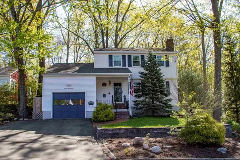 1291 Hall Street Manchester NH 03104