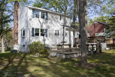 1291 Hall Street Manchester NH 03104