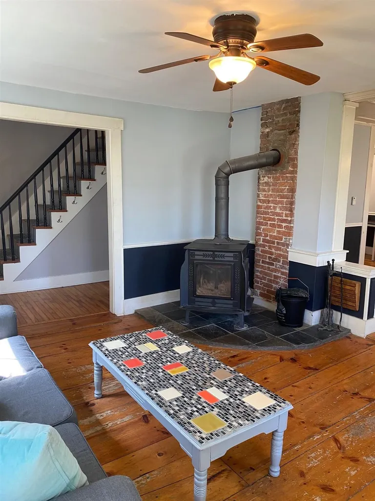 41 Chase Street Claremont NH 03743