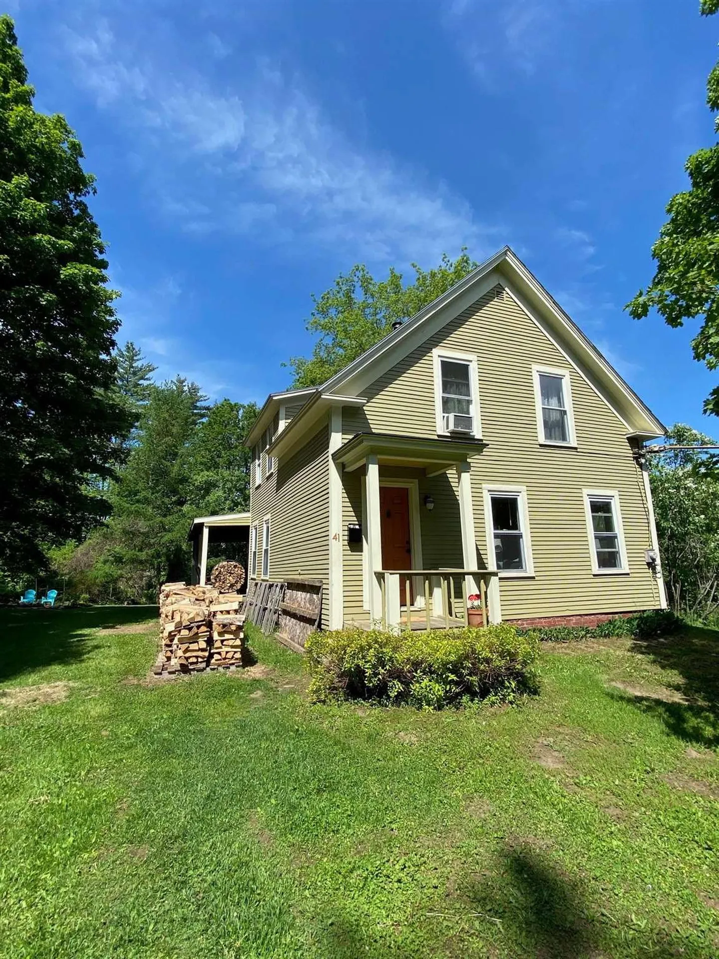 41 Chase Street Claremont NH 03743