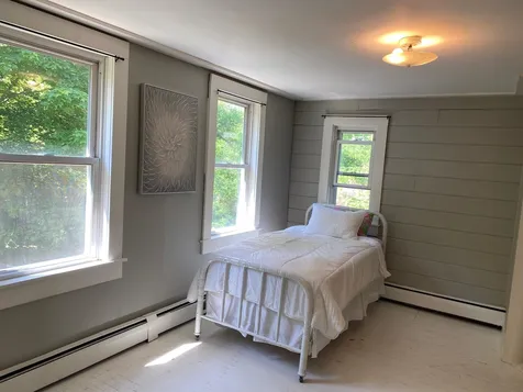 41 Chase Street Claremont NH 03743