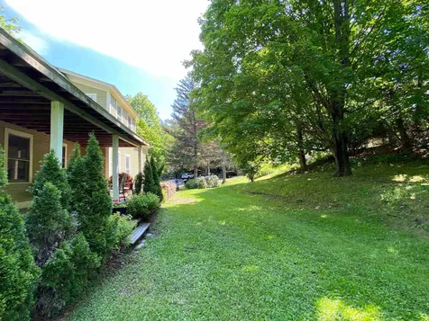41 Chase Street Claremont NH 03743
