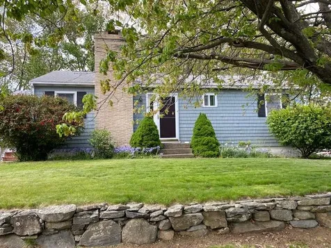 8 Hutchinson Drive Hampton NH 03842