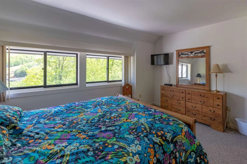 63 B Coolidge Falls Road Lincoln NH 03251