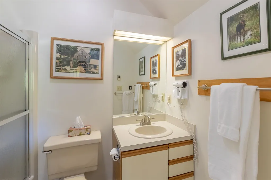 63 A Coolidge Falls Road Lincoln NH 03251