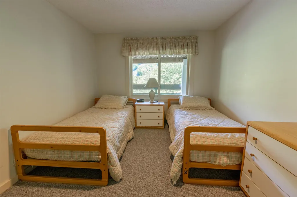 63 A Coolidge Falls Road Lincoln NH 03251