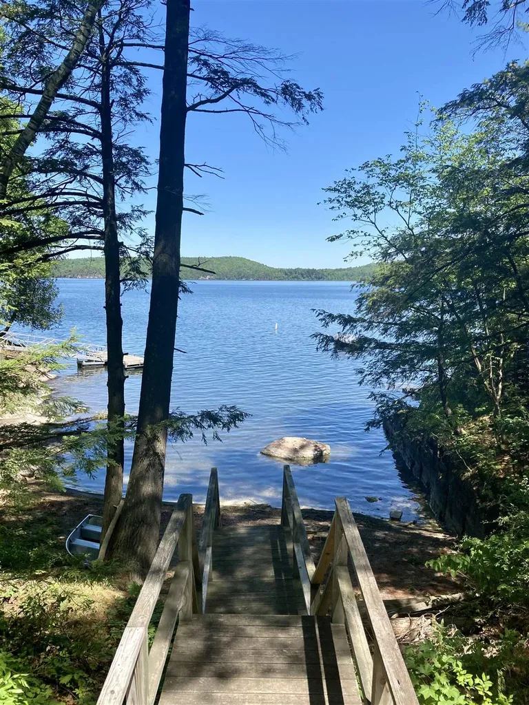86 Goodsell Point Colchester VT 05446