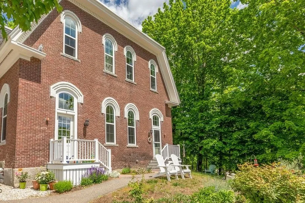 14 Knight Street Concord NH 03301