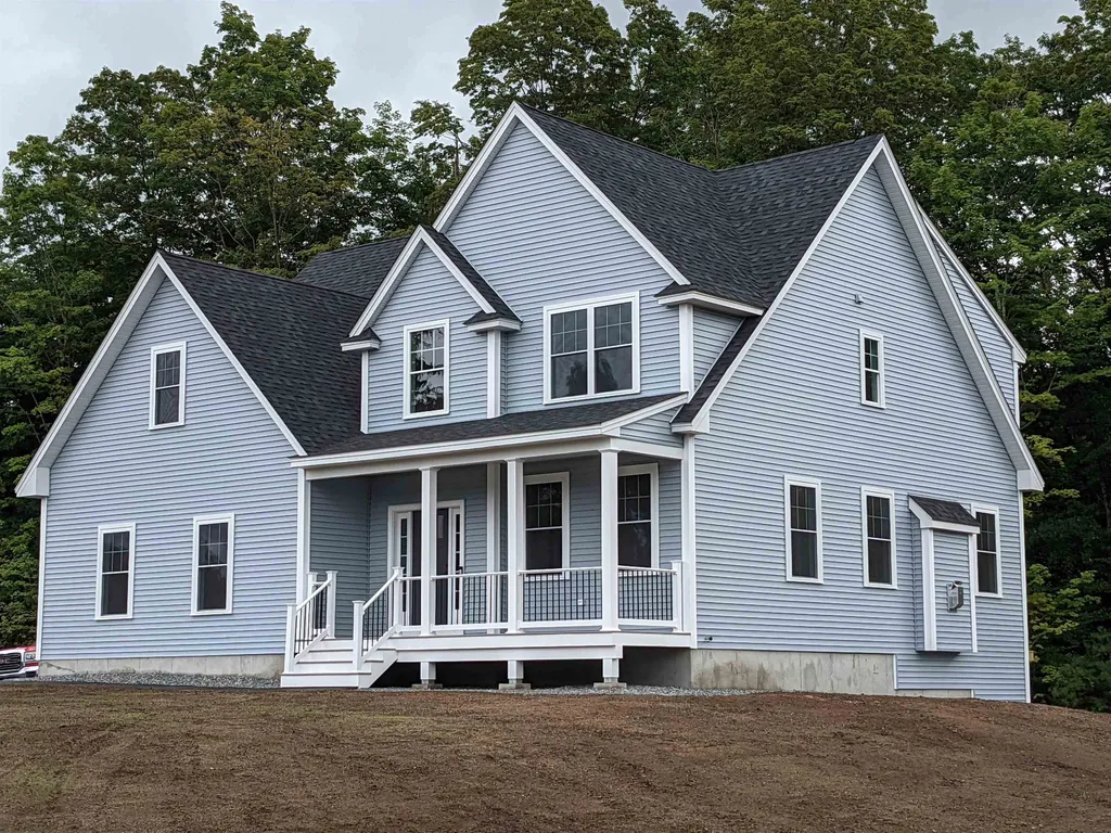 402 South Road Brentwood NH 03833