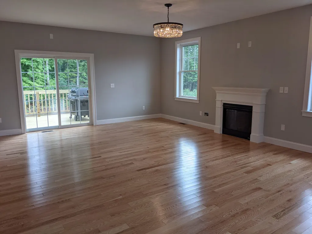 402 South Road Brentwood NH 03833