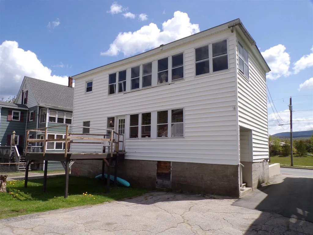 33 Wight Street Berlin NH 03570