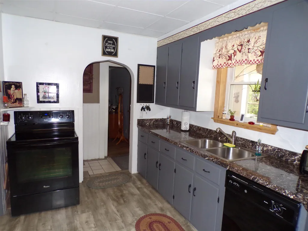33 Wight Street Berlin NH 03570
