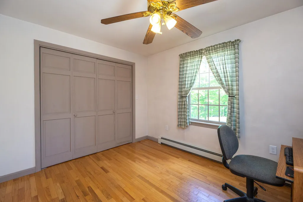 85 Elm Street Milton NH 03851