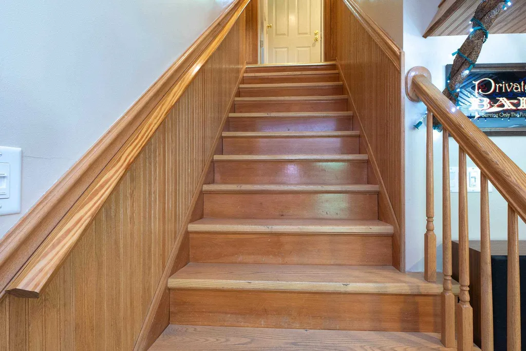 85 Elm Street Milton NH 03851