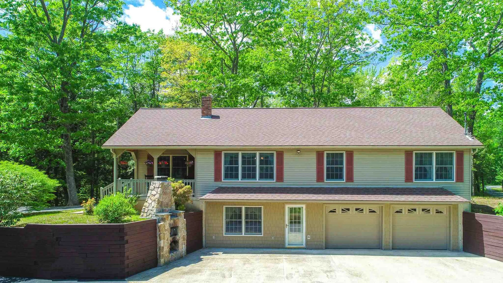 85 Elm Street Milton NH 03851