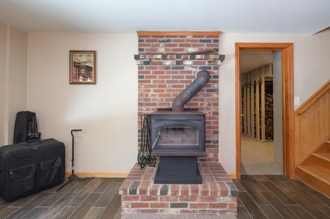 85 Elm Street Milton NH 03851
