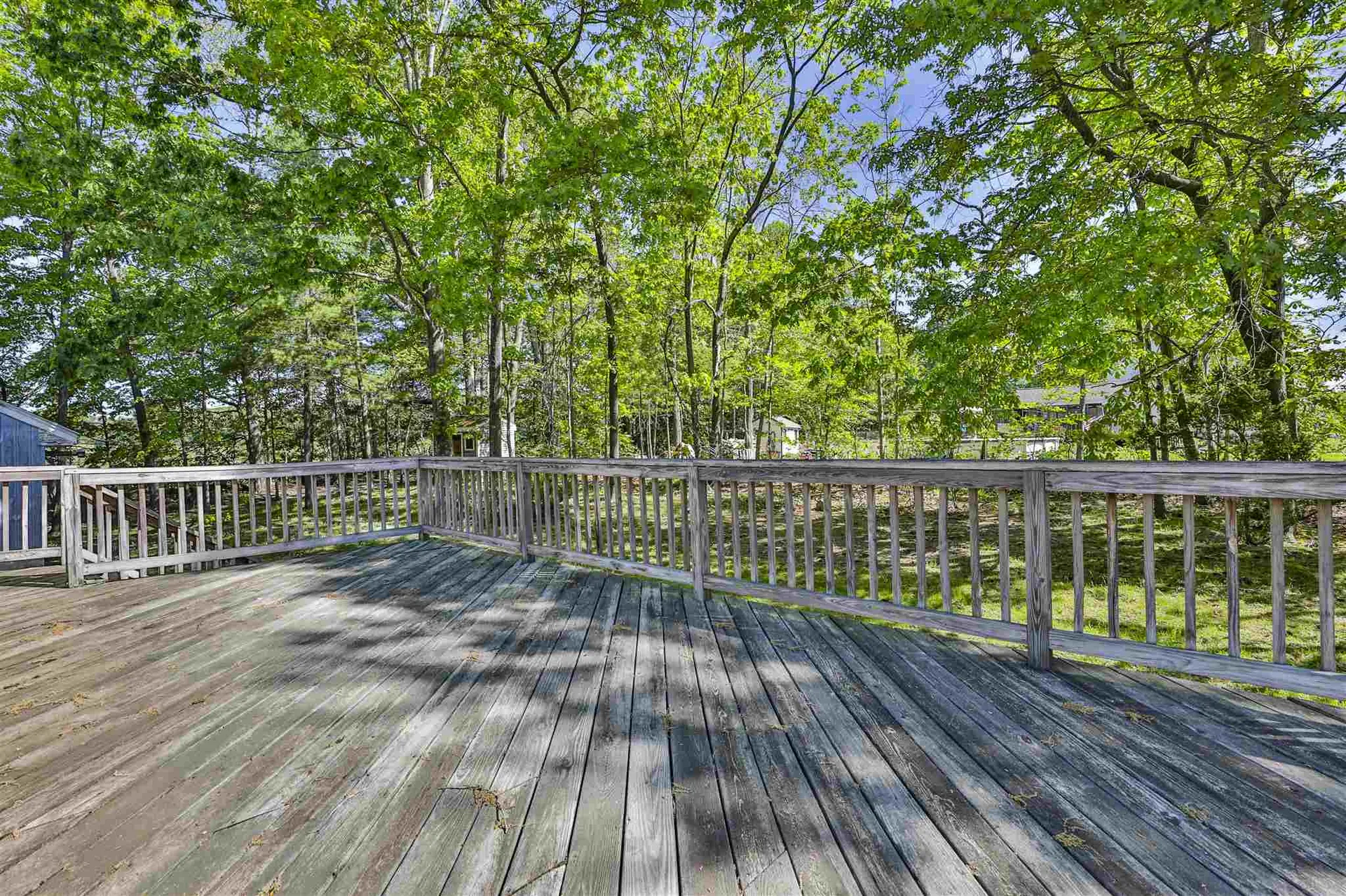 51 Old Auburn Road Derry NH 03038