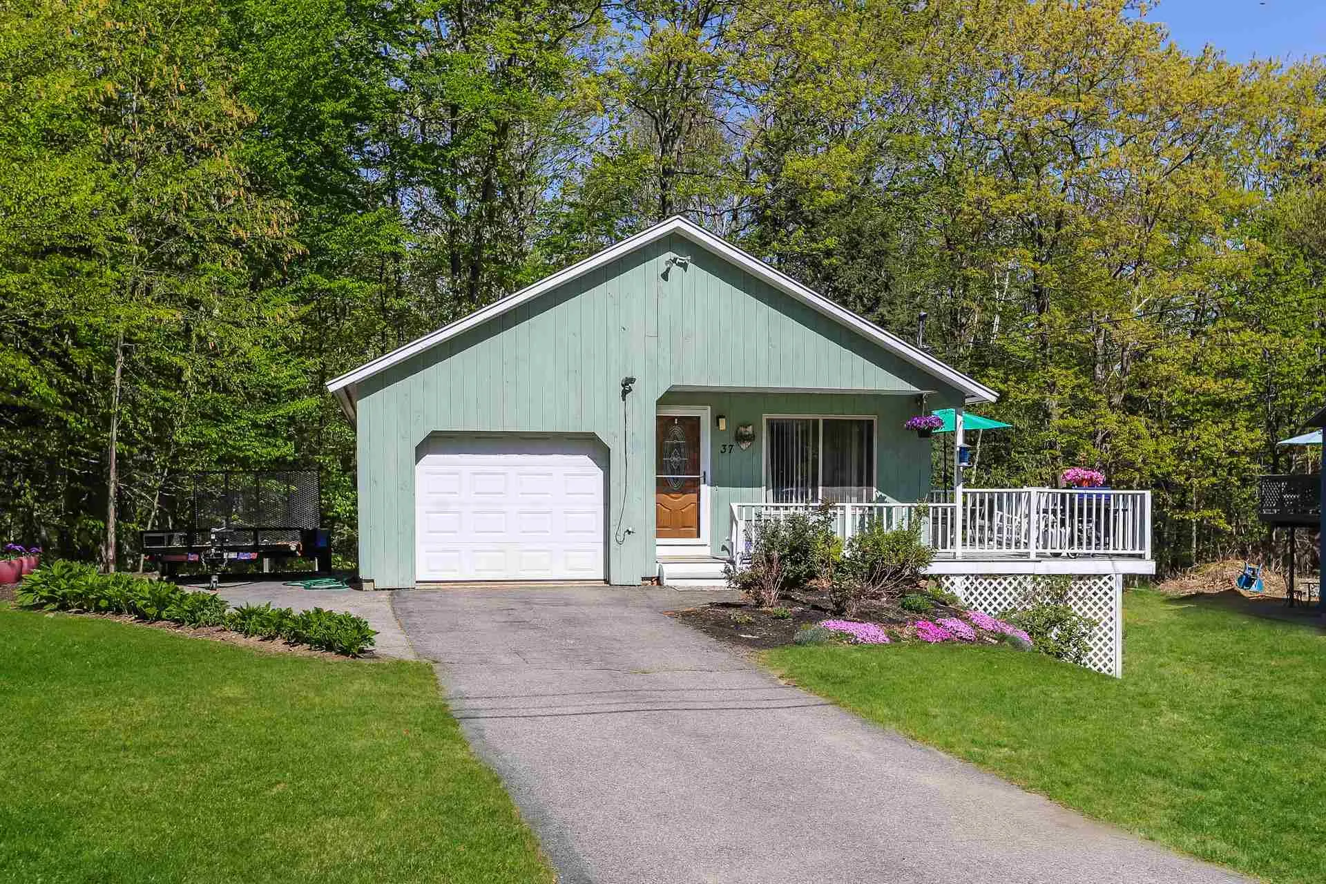 37 Sanborn Street Danville NH 03819