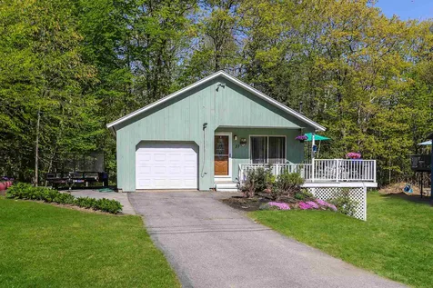 37 Sanborn Street Danville NH 03819