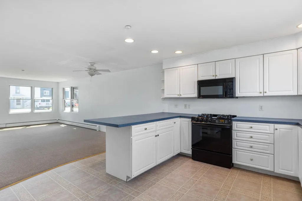 26 Kings Highway Hampton NH 03842