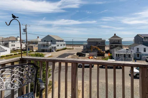 26 Kings Highway Hampton NH 03842