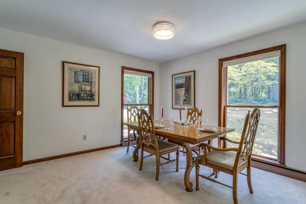 16 Smith Garrison Road Newmarket NH 03857
