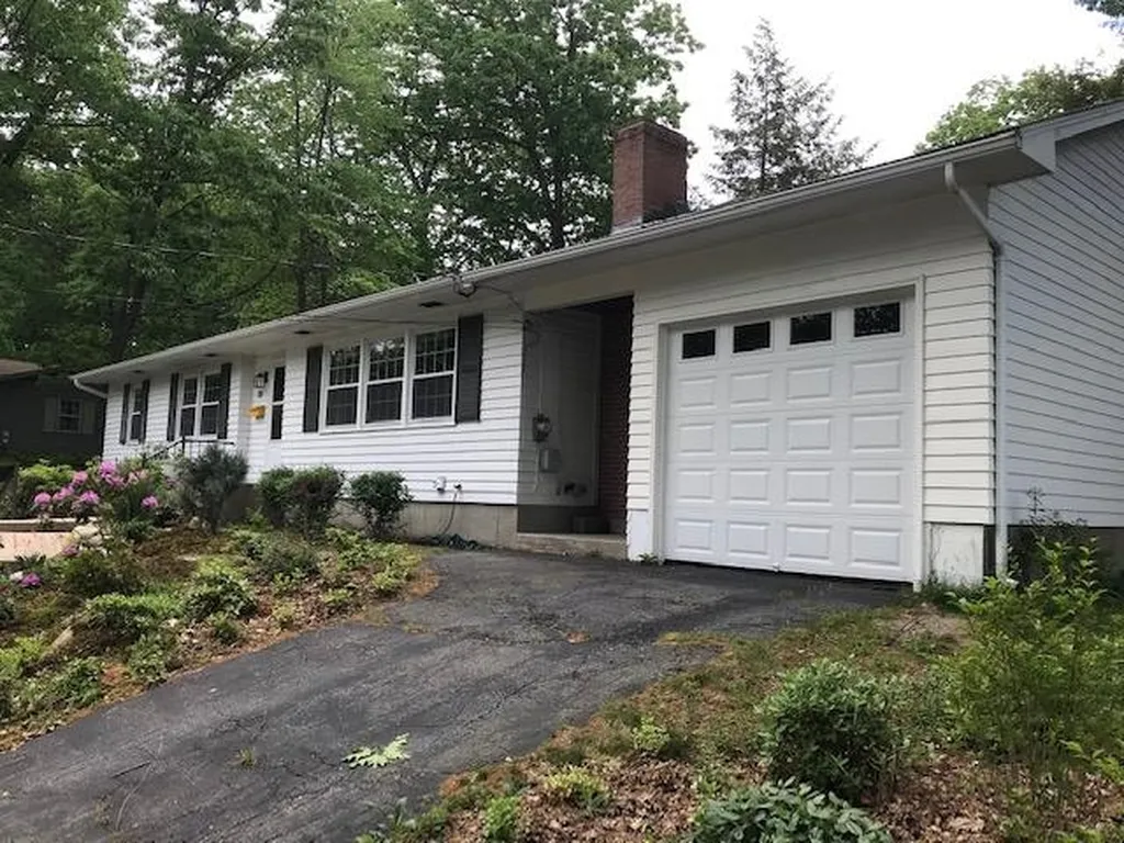 511 Oak Street Manchester NH 03104