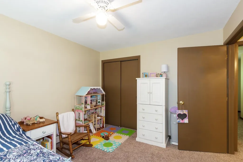 496 E Dunbarton Road Goffstown NH 03045