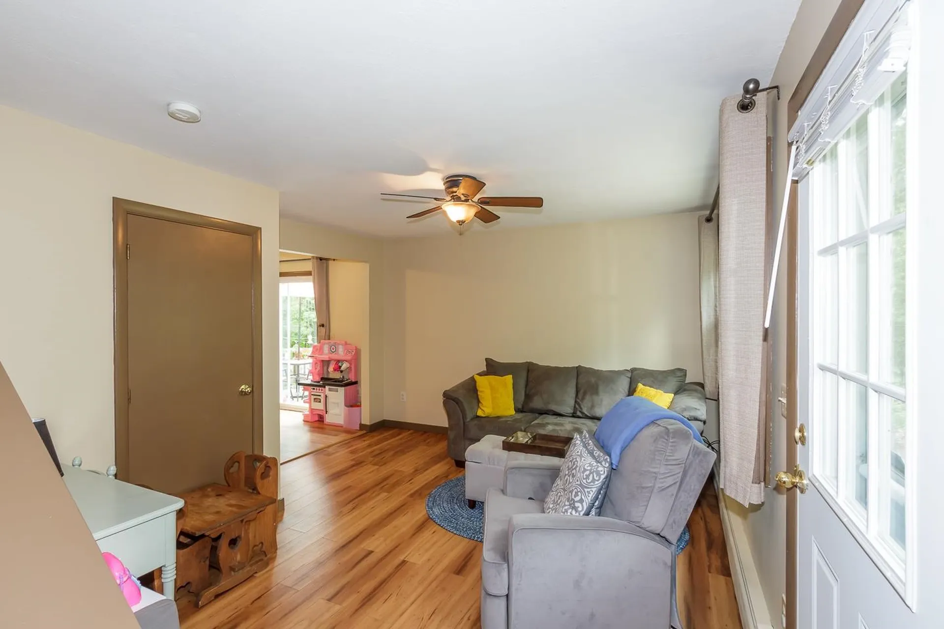 496 E Dunbarton Road Goffstown NH 03045