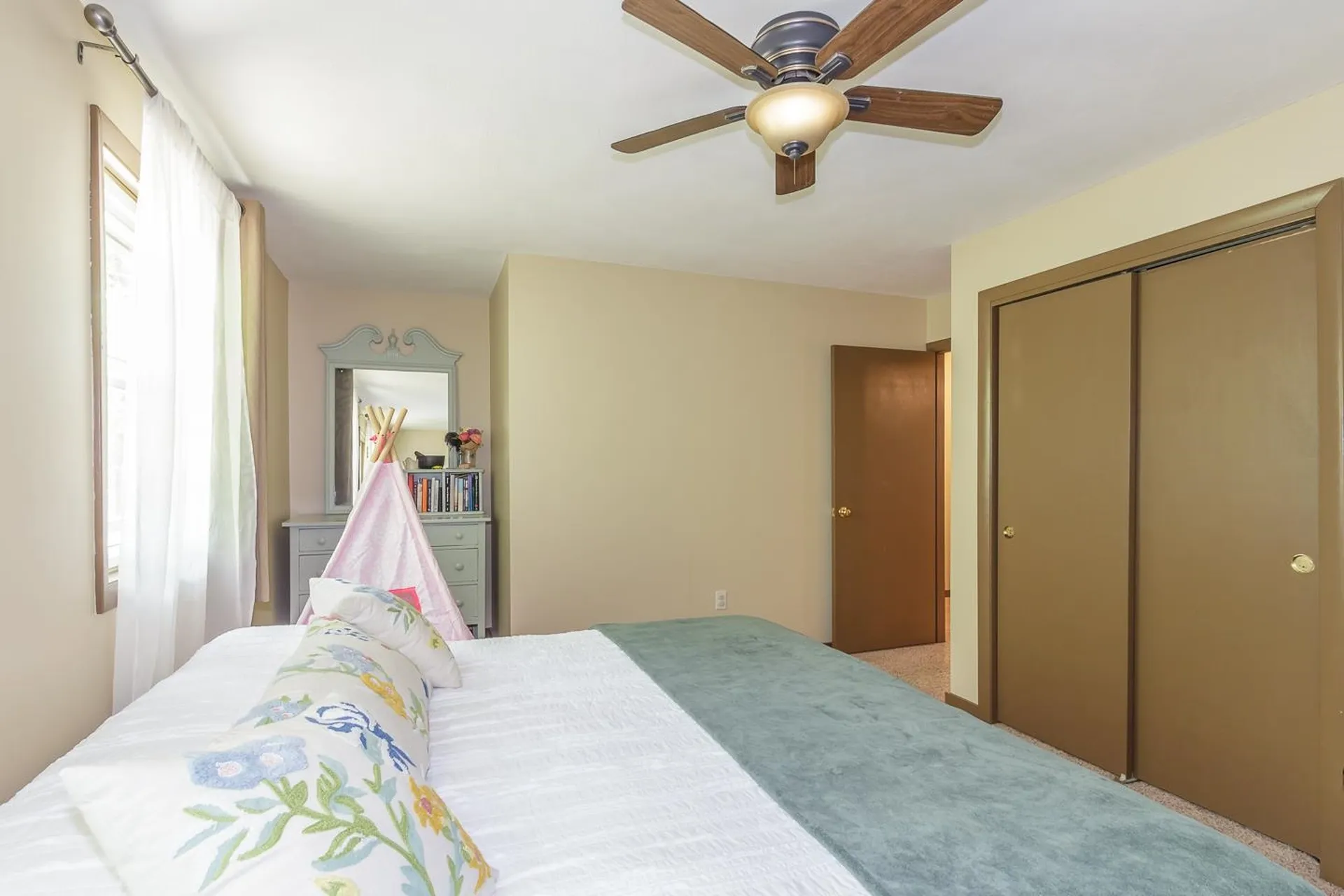 496 E Dunbarton Road Goffstown NH 03045