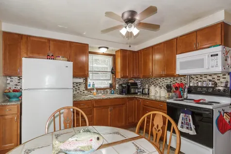 496 E Dunbarton Road Goffstown NH 03045