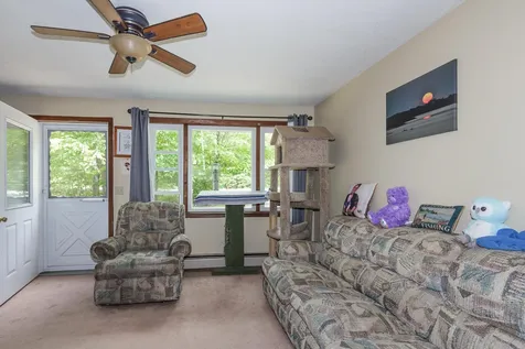 496 E Dunbarton Road Goffstown NH 03045